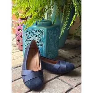 Vionic Maria Ballet Flats Navy Suede Supportive Walking Shoe Women's Size 8 W